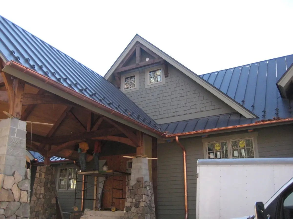 Craftsman Roofing team delivering quality roofing work in Ohio